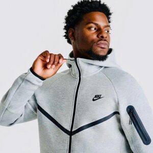 Nike Tech Men's Gray Heathered Full-Zip Windrunner Hoodie Sz M HV0949-063 NEW